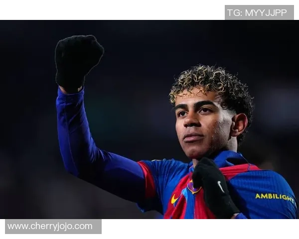 德甲精彩对决阿森纳大胜巴萨帽子戏法点燃全场激情