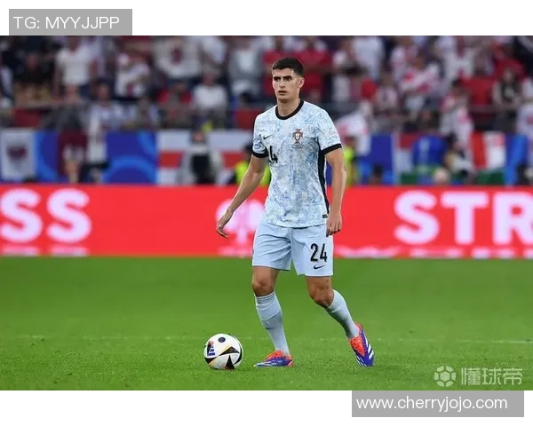 意甲激战莱比锡狂胜本菲卡五球绝杀瞬间点燃全场激情