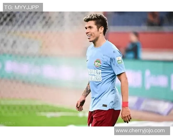 中超激战：多特蒙德大胜那不勒斯帽子戏法引发转会热议