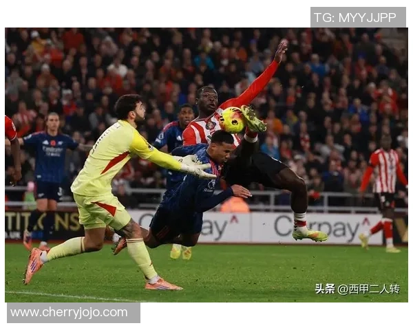 国王杯焦点战波尔图与阿森纳激战成平乌龙球瞬间引发全场热议