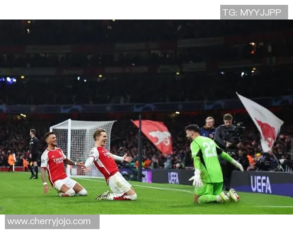 足总杯精彩对决阿森纳与波尔图激战成平局补时进球引发争议